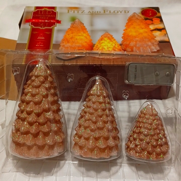 Fitz And Floyd Christmas Tree 3-PC LED Real Wax Set With Remote In Box NOS - Picture 1 of 12